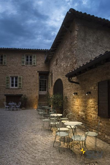 Прожектор уличный NAUTILUS 1002867