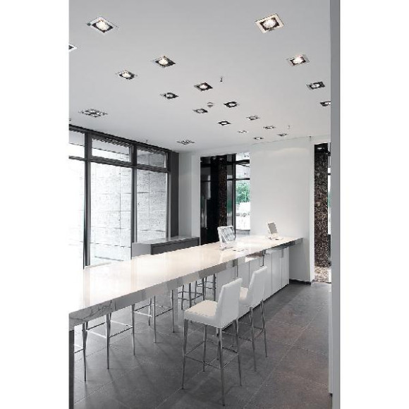 Точечный светильник Flat 154622