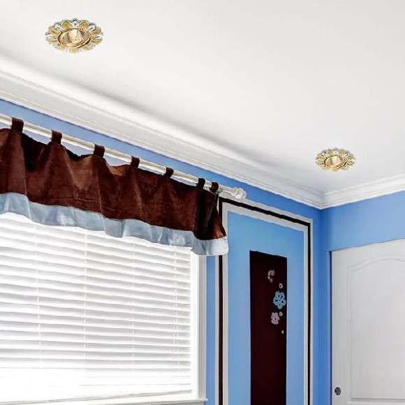 Точечный светильник Flower 369819