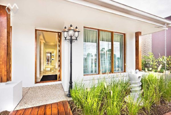 Наземный фонарь Дубай 805040702 Наземный фонарь Дубай 805040702