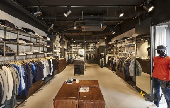 Трековый светильник 3Ph EURO SPOT 153810 Трековый светильник 3Ph EURO SPOT 153810