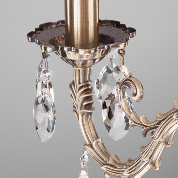 Подвесная люстра Favola 10102/8 античная бронза/прозрачный хрусталь Strotskis Подвесная люстра Favola 10102/8 античная бронза/прозрачный хрусталь Strotskis