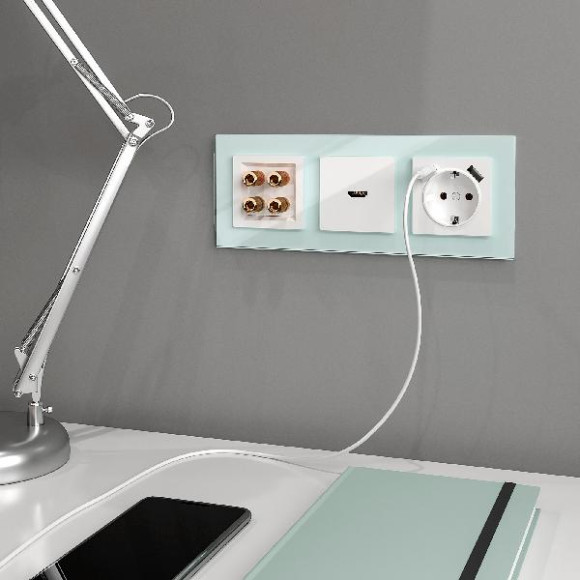 Розетка Встраиваемые механизмы белые W1186001 Розетка Встраиваемые механизмы белые W1186001