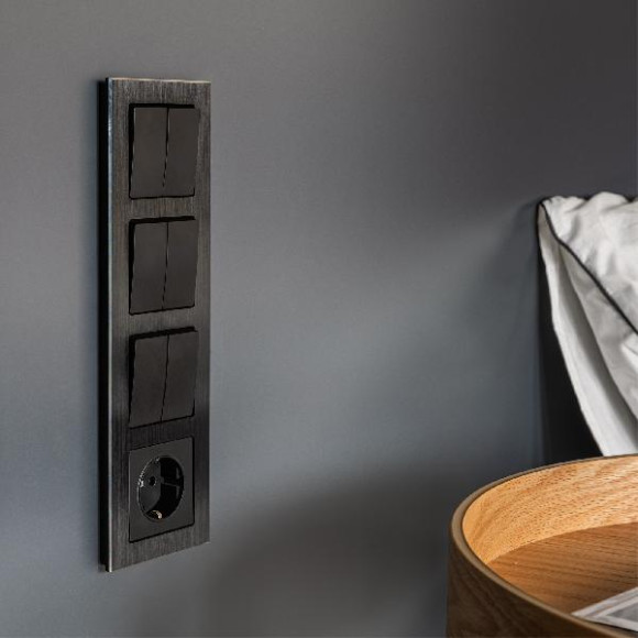 Выключатель Встраиваемые механизмы черные W1120008