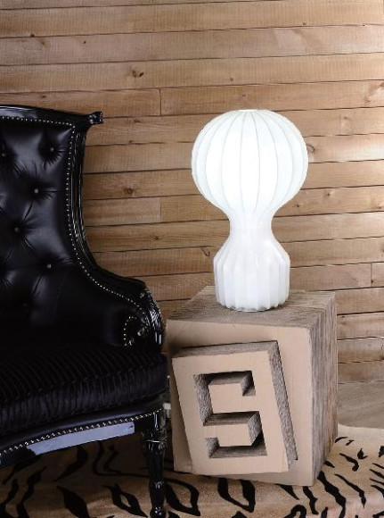 Интерьерная настольная лампа Phantom 001035 Интерьерная настольная лампа Phantom 001035