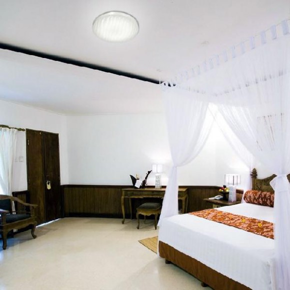 Настенно-потолочный светильник Wave 2040/DL